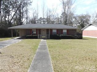 513 Blacksher Ln, Brewton, AL 36426