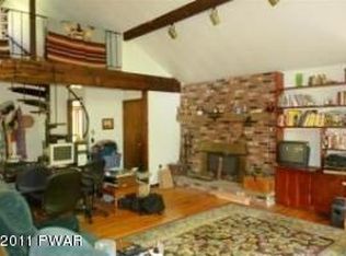 63 Stonefence Rd, Damascus, PA 18415