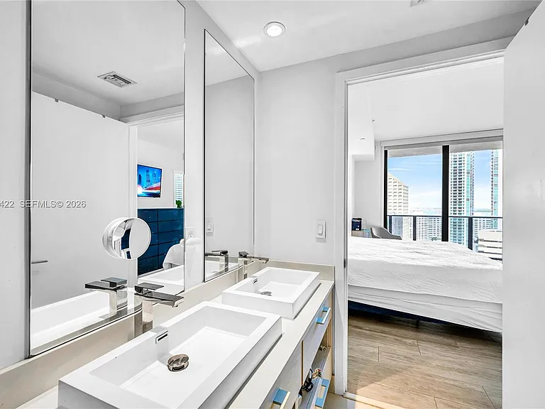 45 SW 9th St #2103 — Photo 20