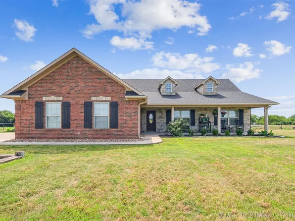 11160 N County Road 3370, Stratford, OK 74872