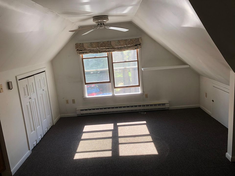 1st image of 102 River Dr