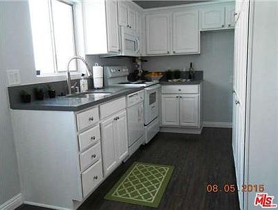 2nd image of 512 Evergreen St Unit 109