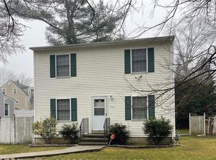 155 Pitt St, Bridgeport, CT 06606