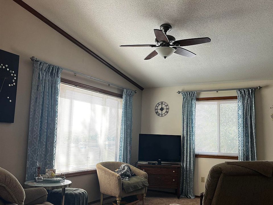 106 W Alton Ave, Flandreau, SD 57028 MLS 22305927 Zillow