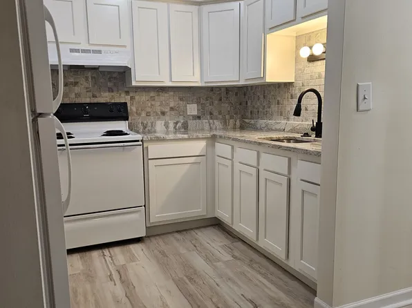 Royal Madison Apartments