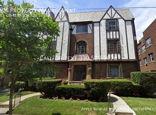 1352 Kenilworth Ave APT 205, Lakewood, OH 44107