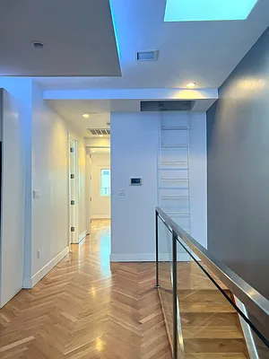 Rented by Triumph Property Group | media 16