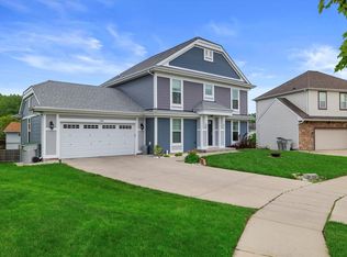 7942 N River View Ct, Milwaukee, WI 53224