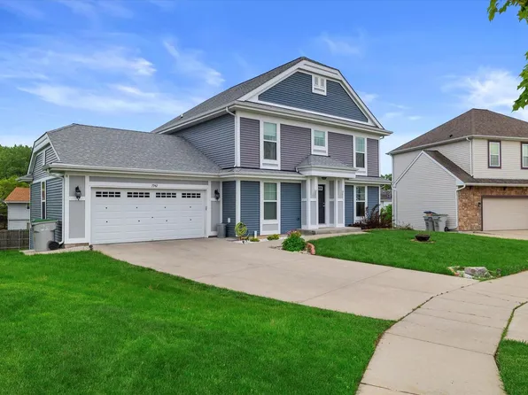 7942 North River View COURT, Milwaukee, WI 53224