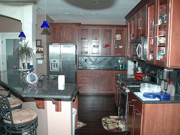 Kitchen - Alt View