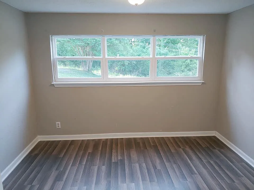 4 bed, 1272 sqft, $1,600 — Photo 4