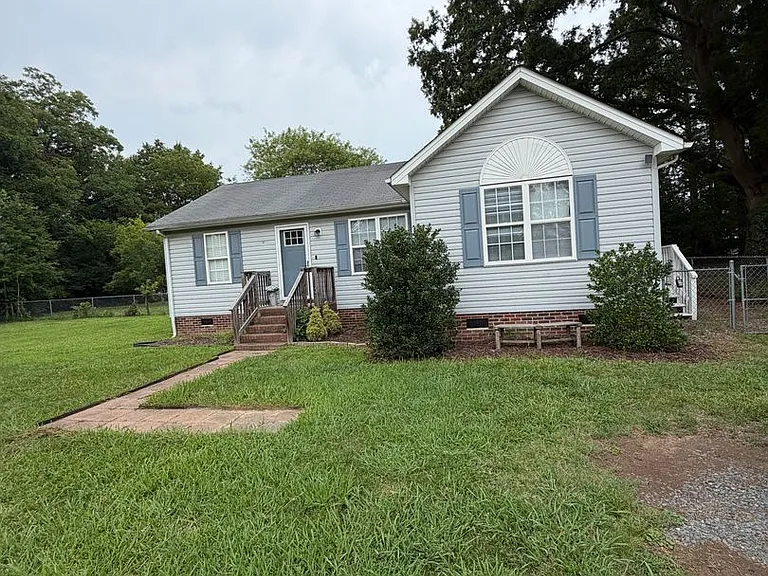 1341 E Cannon Ave — Photo 1