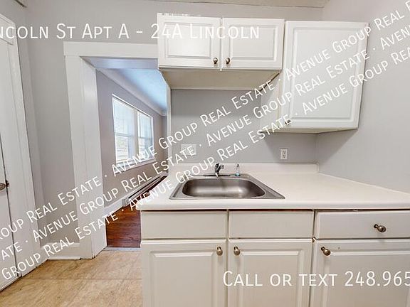 3rd image of 24 Lincoln St APT A-24a