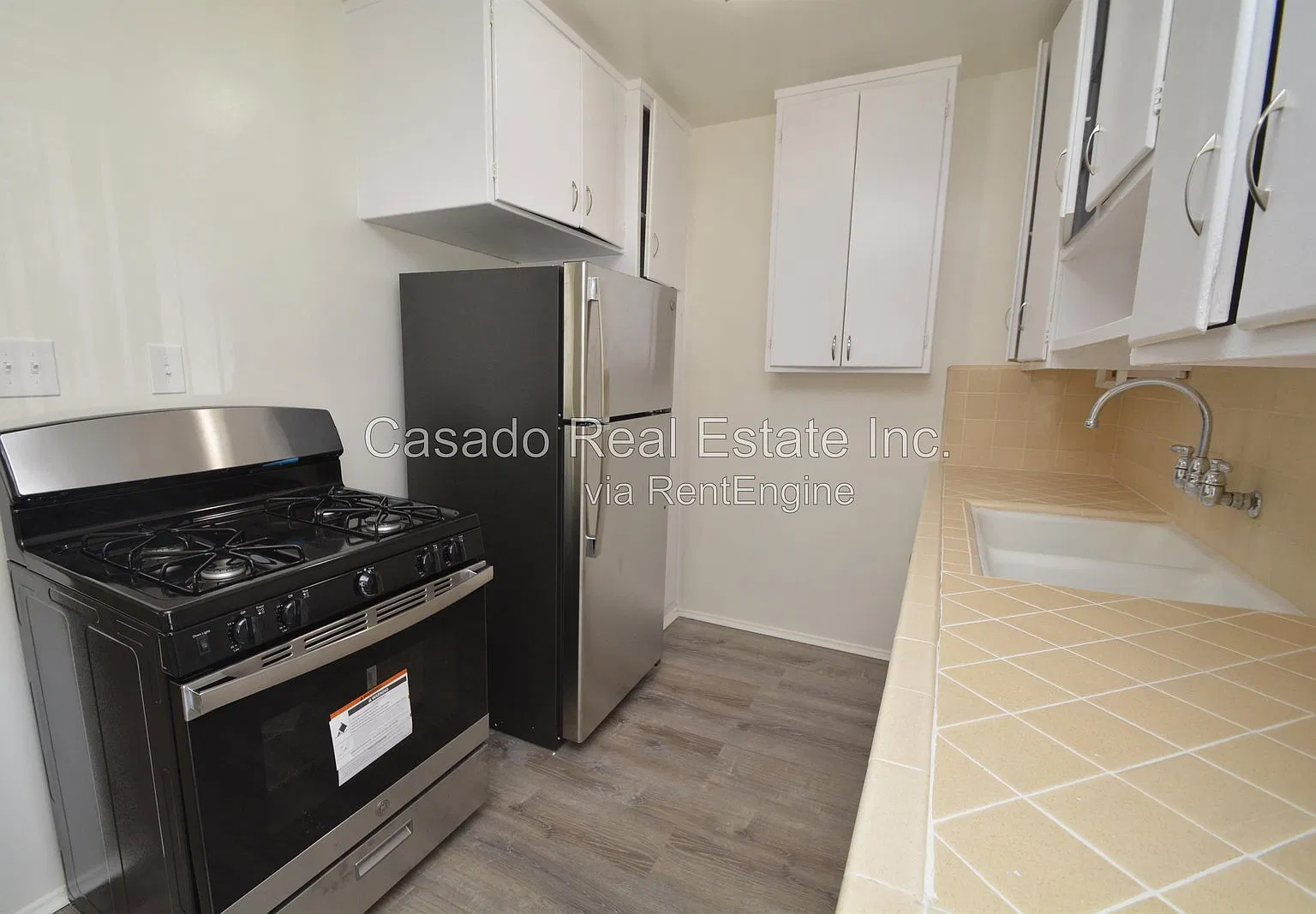 1 bed, 1.0 bath, 600 sqft, $1,595 — Photo 4