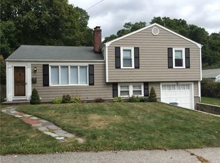 84 Merritt Rd, Riverside, RI 02915
