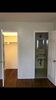 Rented by Irene Mihalios, LREB | media 7