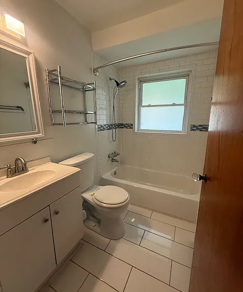 2804 Coolidge Hwy #8 — Photo 5