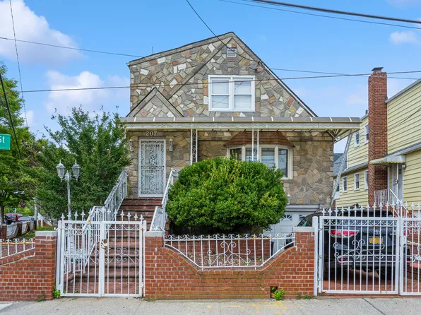 207 Beach 13th St, Far Rockaway, NY 11691