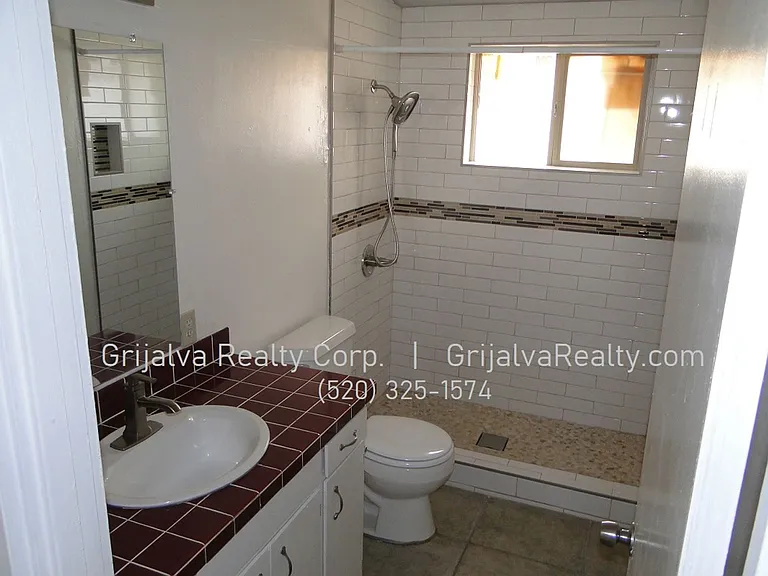 1415 E Lester St #1 & 2 — Photo 7