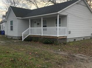 1426 Des Moines Ave, Portsmouth, VA 23704