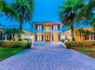 623 Balibay Rd, Apollo Beach, FL 33572