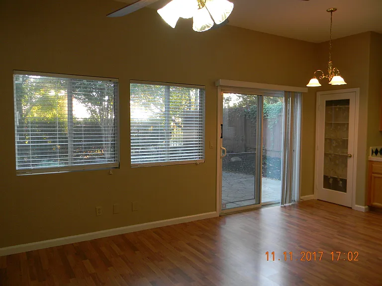589 Alden Way — Photo 18