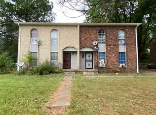5520 Apple Blossom Dr, Memphis, TN 38115