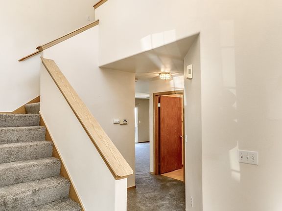 4th image of 16910 27th Avenue E