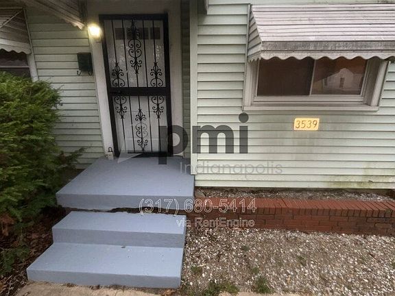 2nd image of 3539 N Euclid Ave