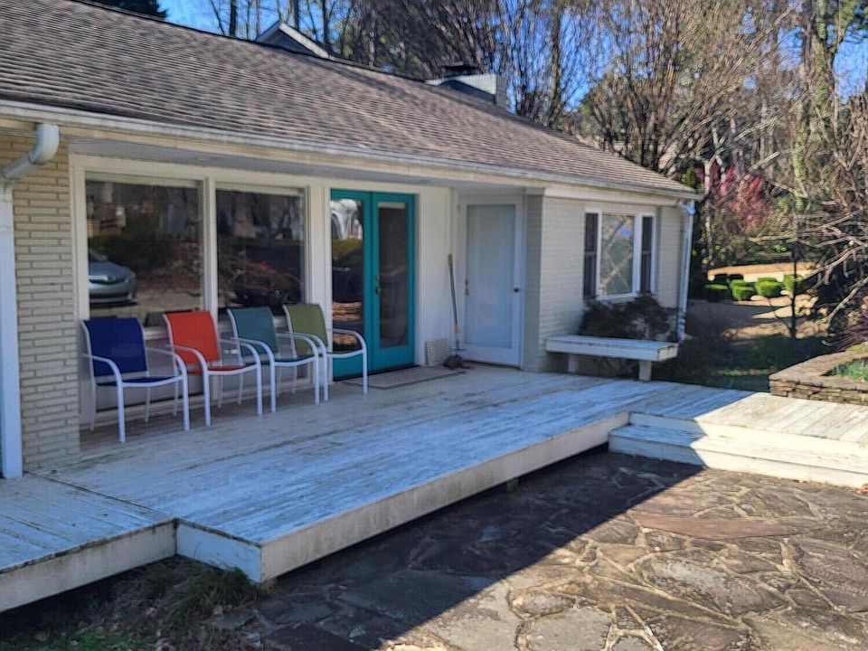 1st image of 3403 Bradley Pl