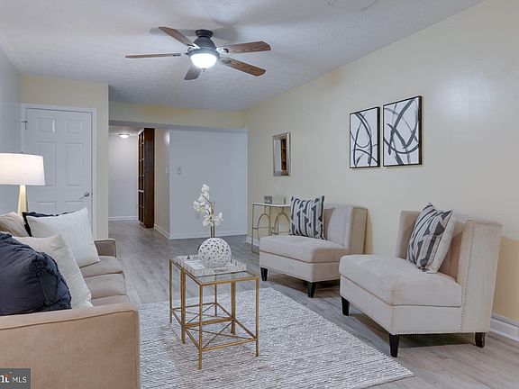 5th image of 9830 Burke Pond Ln