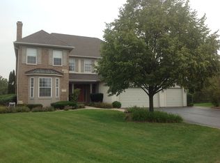 1 N Chestnut Ct, Hawthorn Woods, IL 60047
