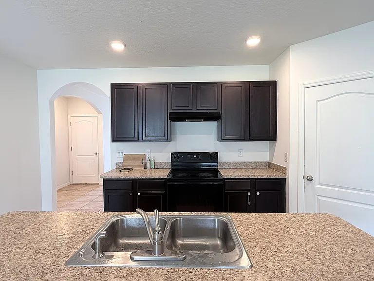 272 Willow Bend Dr — Photo 8