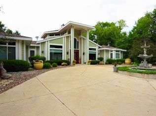 N43W23266 Beaver Ct, Pewaukee, WI 53072