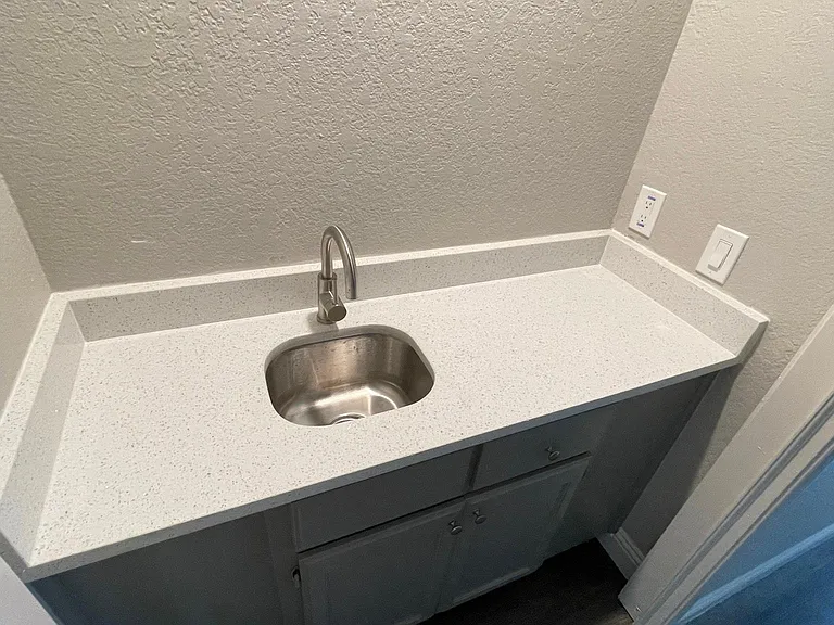 2217 Roman Ct — Photo 8