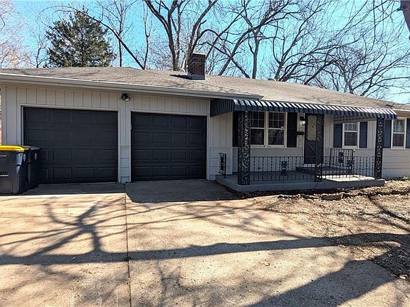 3rd image of 11705 Belmont Ave