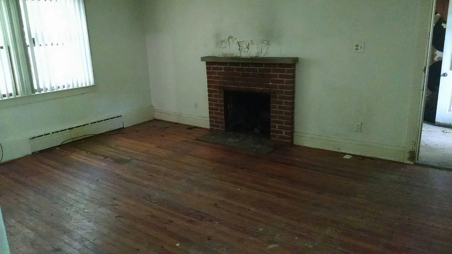 4637 Liberty Rd photo 1
