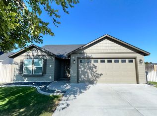 5946 Noble Ct, West Richland, WA 99353