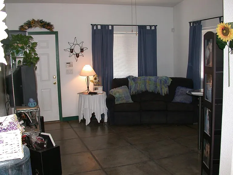 930 E Adelaide Dr #1 — Photo 9