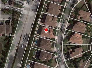 6924 NW 113th Pl, Doral, FL 33178