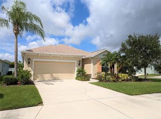 4716 Silvermoss Dr, Sarasota, FL 34243