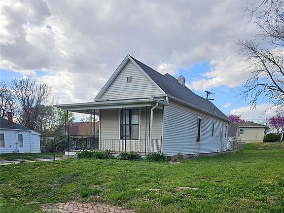 4th image of this home