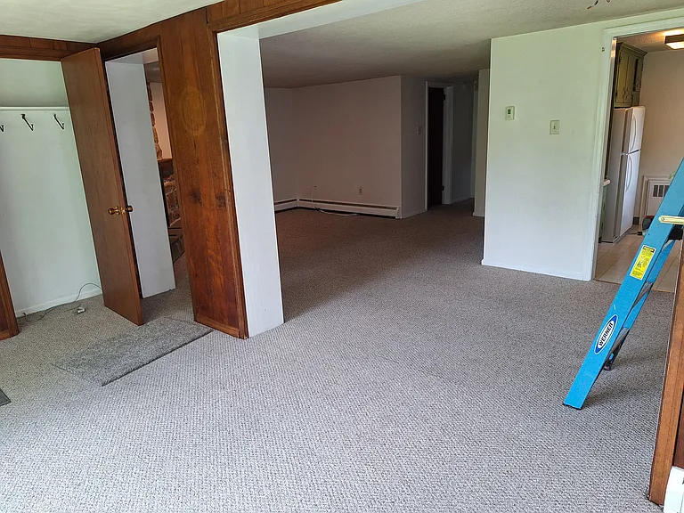 1115 Dogwood Ct #1 — Photo 8