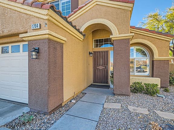 4th image of 1704 Pinion Mesa Ct