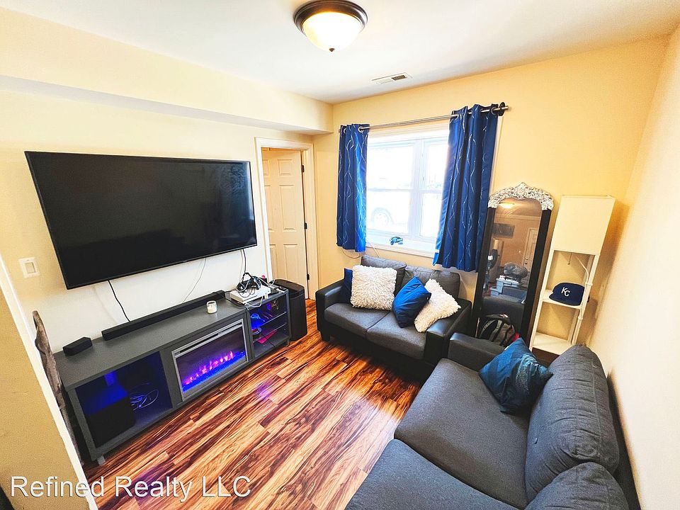 1st image of 3534 S Parnell Ave #10878593