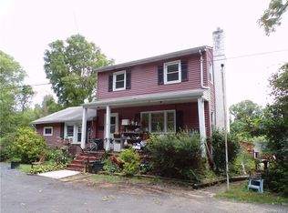 14 Old Riley Rd, New Windsor, NY 12553