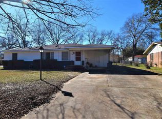 701 Sceyne Rd, Kilgore, TX 75662