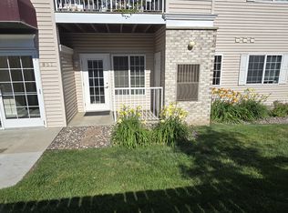 857 37th Ave NW UNIT B, Rochester, MN 55901