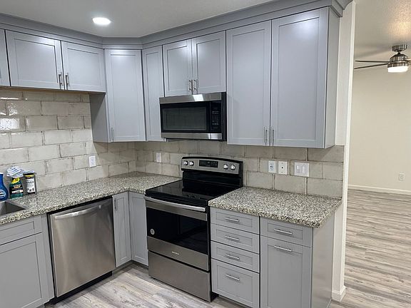 4th image of 3171 Sombrero Dr #101