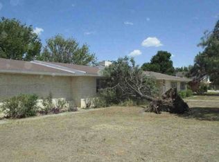 1025 S Country Club Dr, Lovington, NM 88260